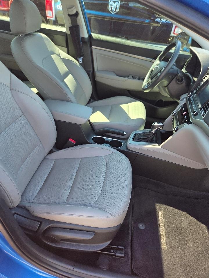 Hyundai Elantra Limited 2017