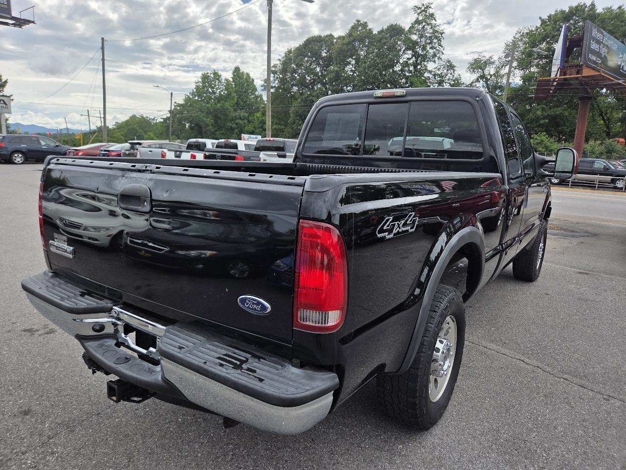 Ford F-250 SD XLT SuperCab Long Bed 4WD 2006