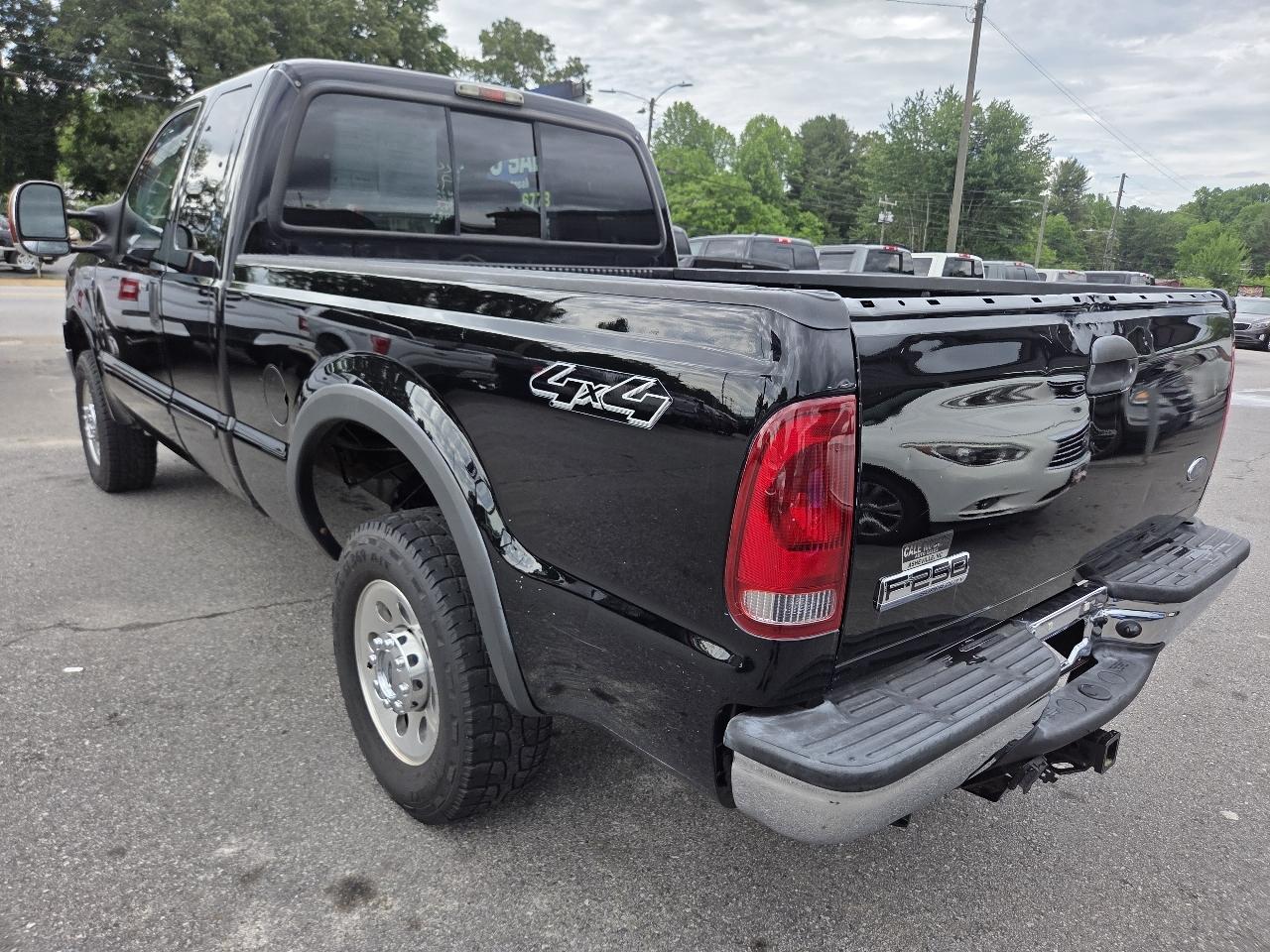 Ford F-250 SD XLT SuperCab Long Bed 4WD 2006
