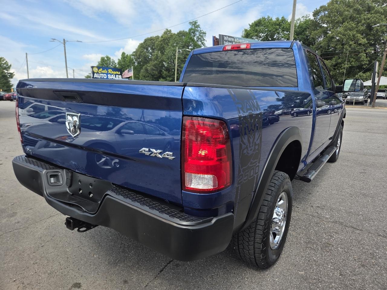 RAM 2500 Laramie Crew Cab LWB 4WD 2011