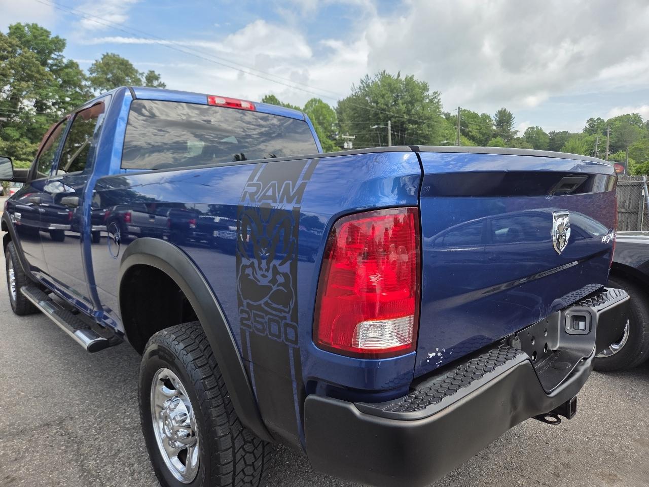 RAM 2500 Laramie Crew Cab LWB 4WD 2011