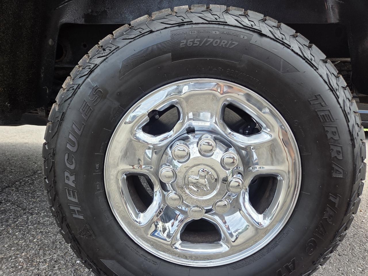 RAM 2500 Laramie Crew Cab LWB 4WD 2011