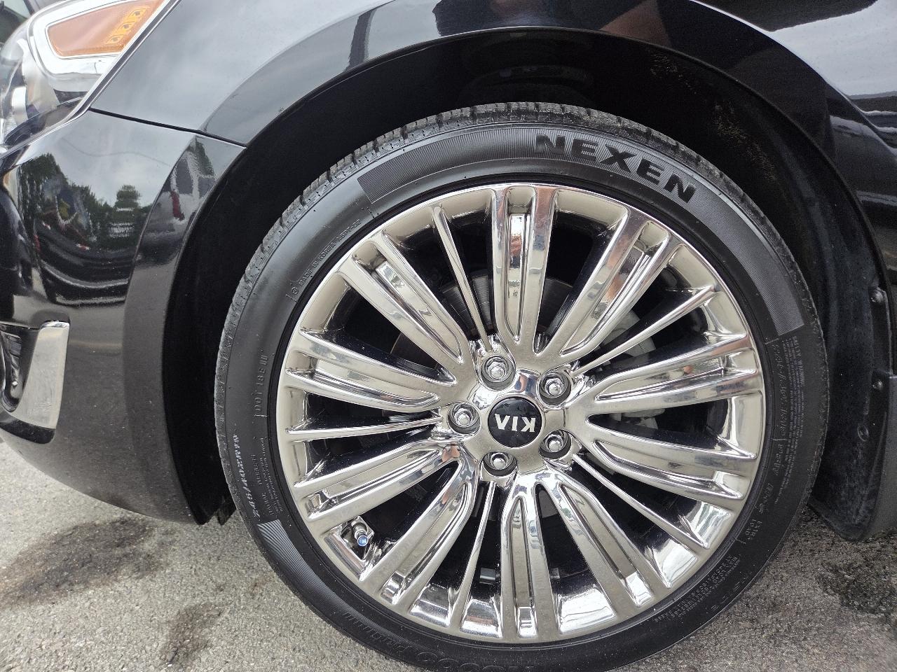 Kia Cadenza Sedan 2014