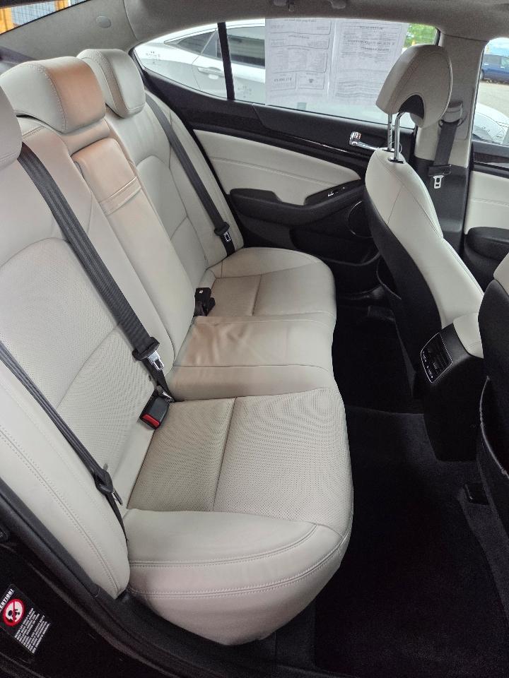 Kia Cadenza Sedan 2014