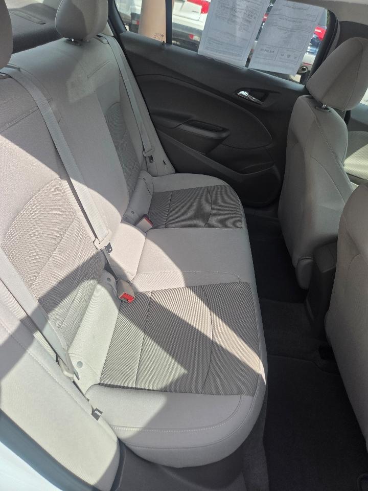Chevrolet Cruze LS Auto 2017