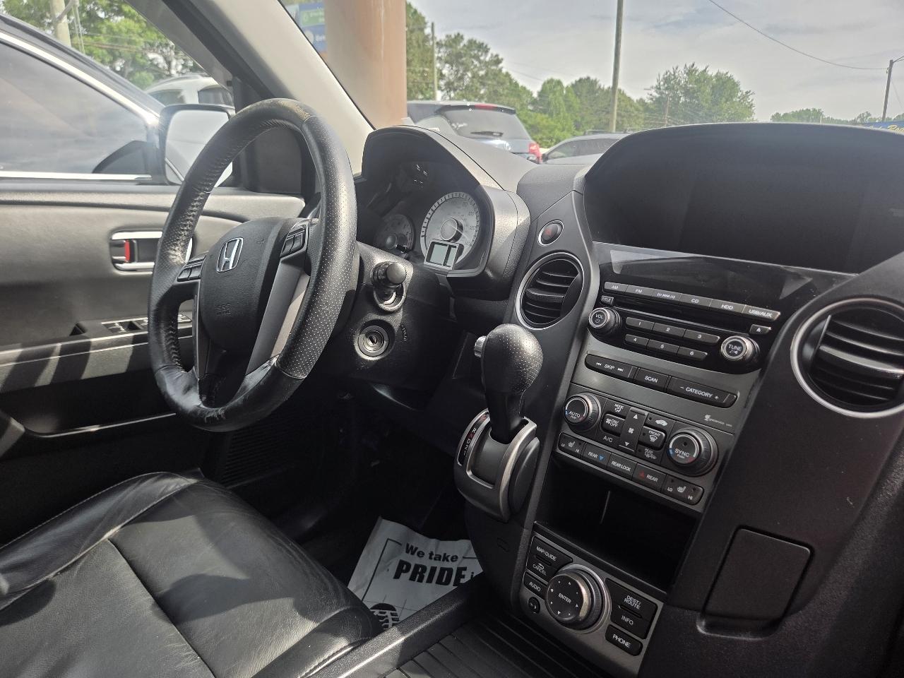 Honda Pilot EX-L 4WD 5-Spd AT with Navigation 2015