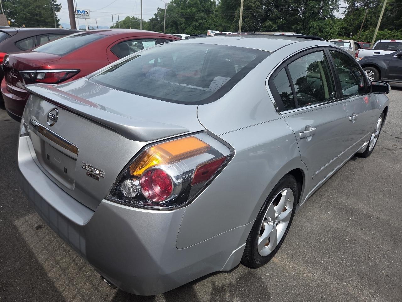 Nissan Altima 3.5 SE 2008
