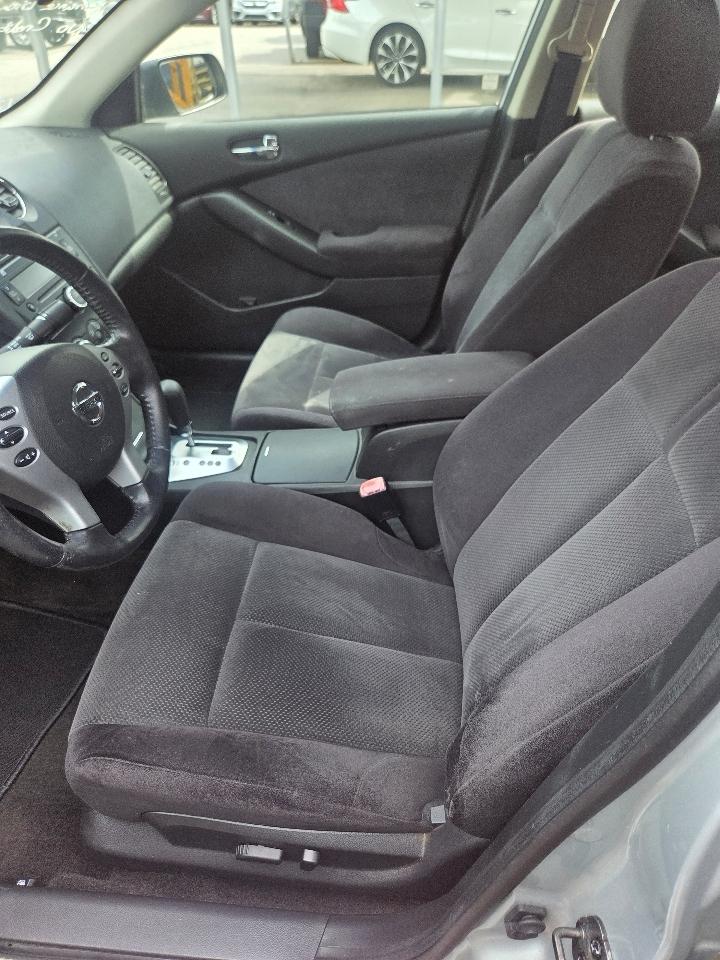 Nissan Altima 3.5 SE 2008