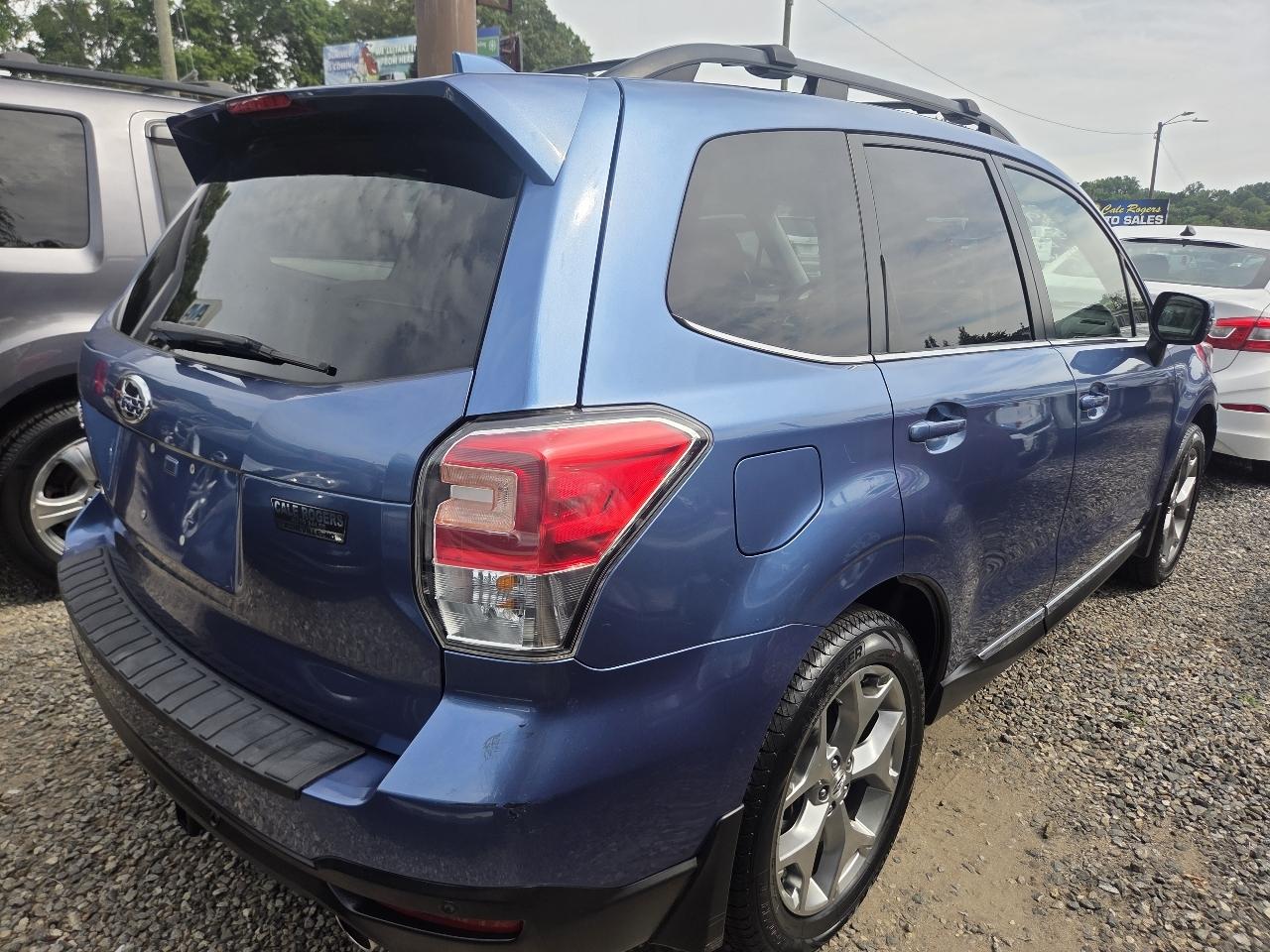 Subaru Forester 2.5i Touring 2017