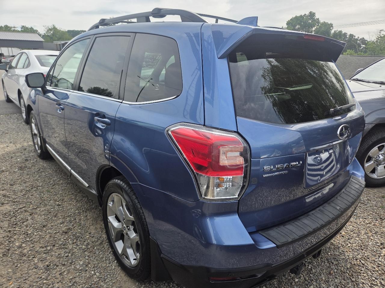 Subaru Forester 2.5i Touring 2017