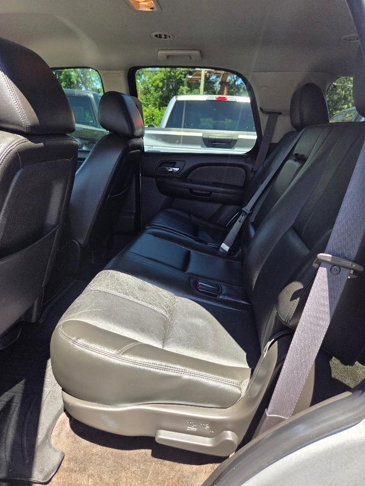 Chevrolet Tahoe LT 4WD 2011