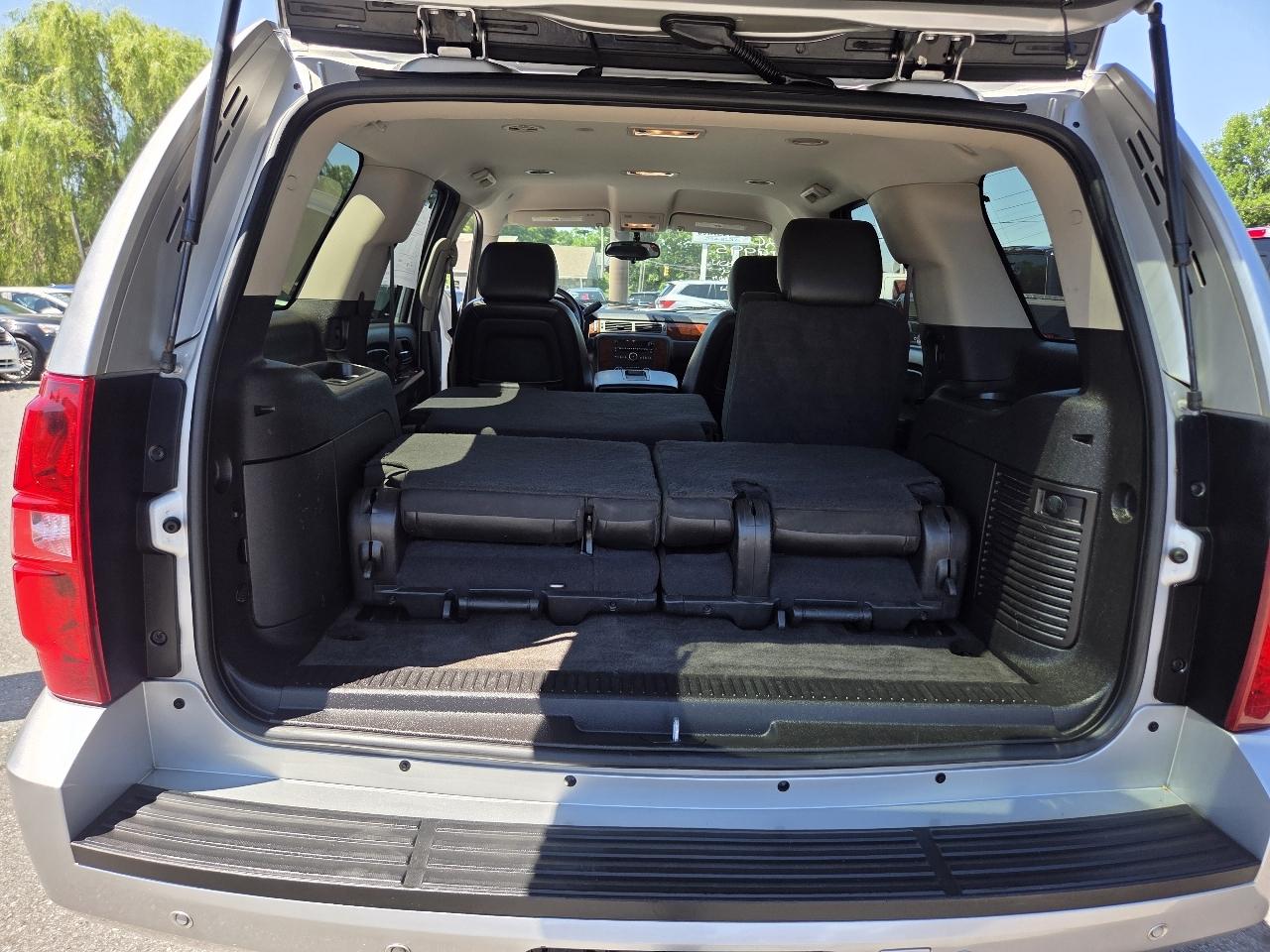 Chevrolet Tahoe LT 4WD 2011