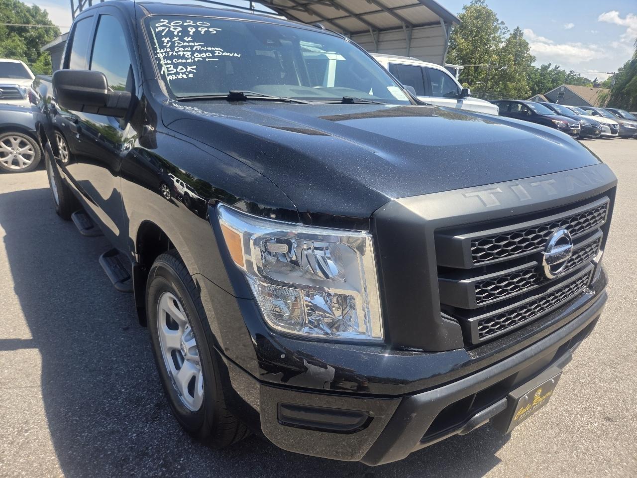 Nissan Titan S Crew Cab 4WD 2020
