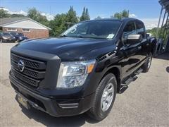 2020 Nissan Titan 