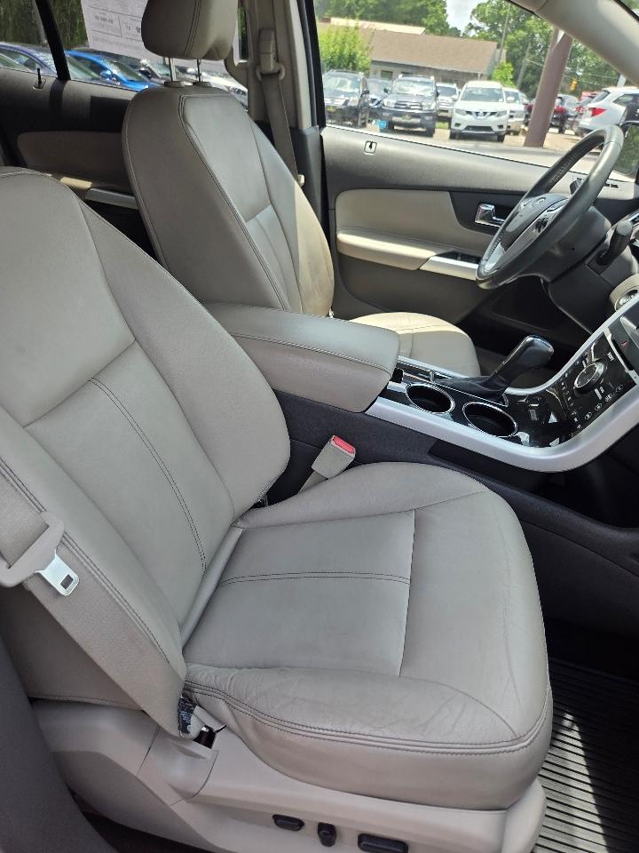 Ford Edge Limited FWD 2012
