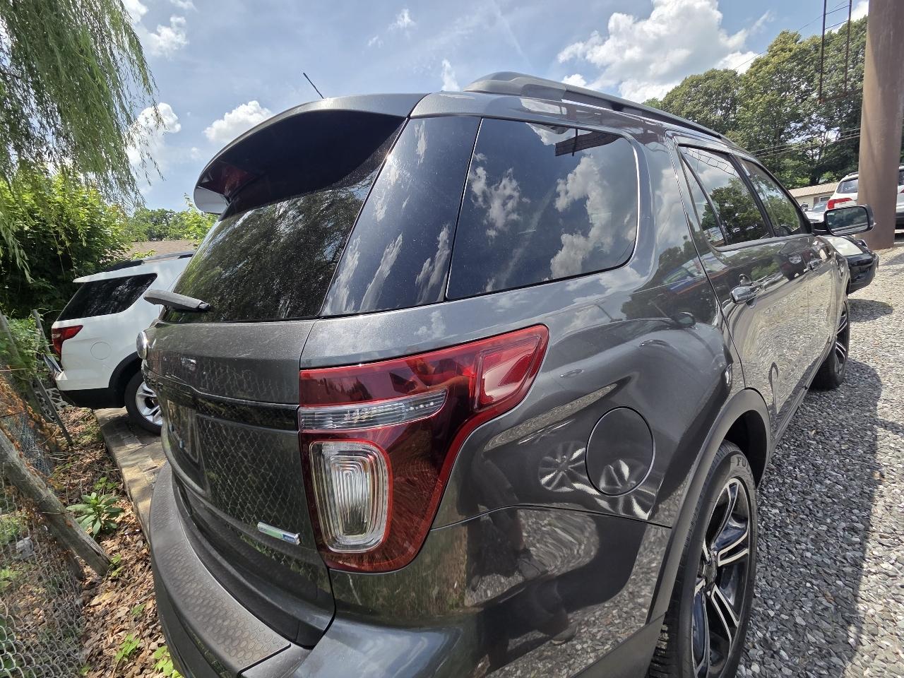 Ford Explorer Sport 4WD 2015