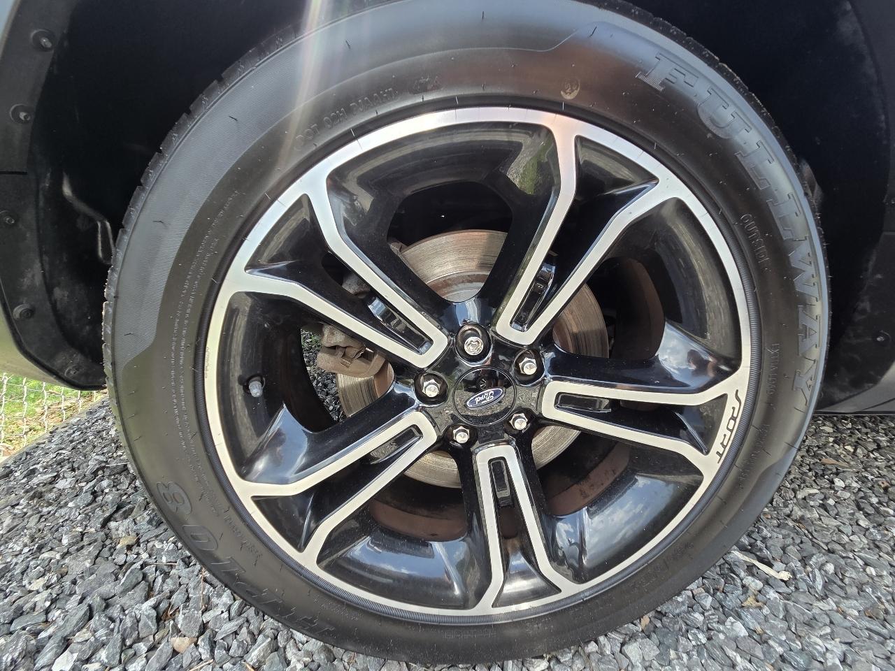 Ford Explorer Sport 4WD 2015