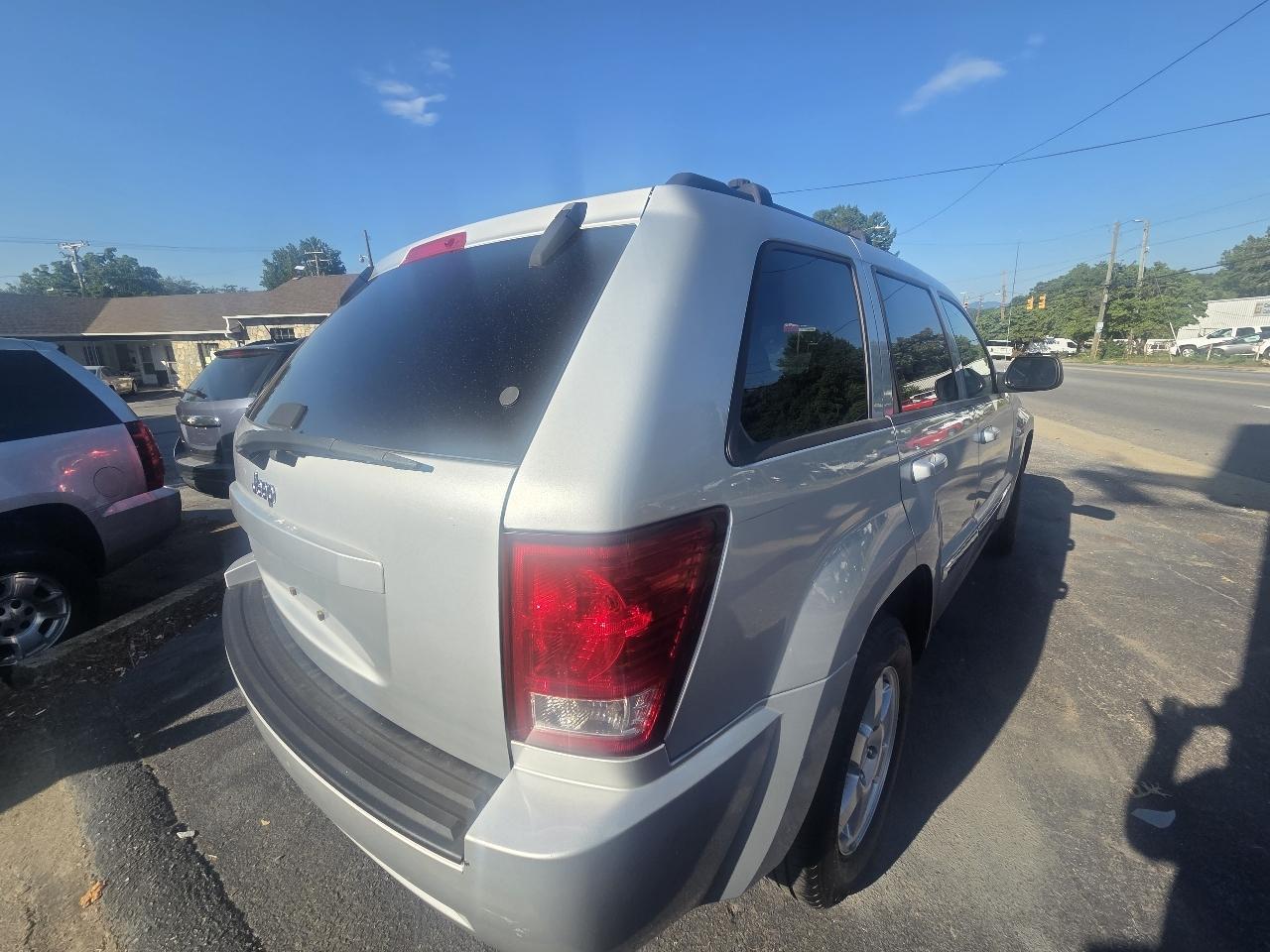Jeep Grand Cherokee Laredo 4WD 2010