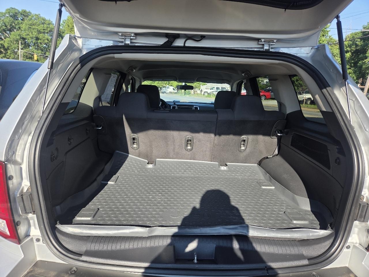 Jeep Grand Cherokee Laredo 4WD 2010