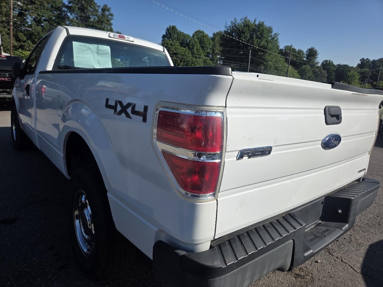 Ford F-150 XL 8 ft. 4WD 2014