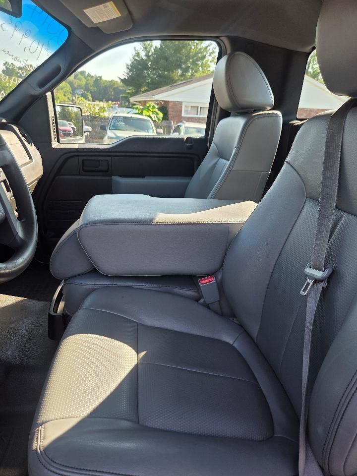 Ford F-150 XL 8 ft. 4WD 2014