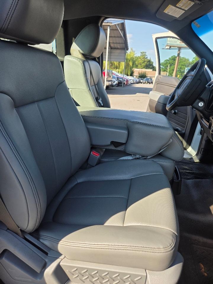 Ford F-150 XL 8 ft. 4WD 2014