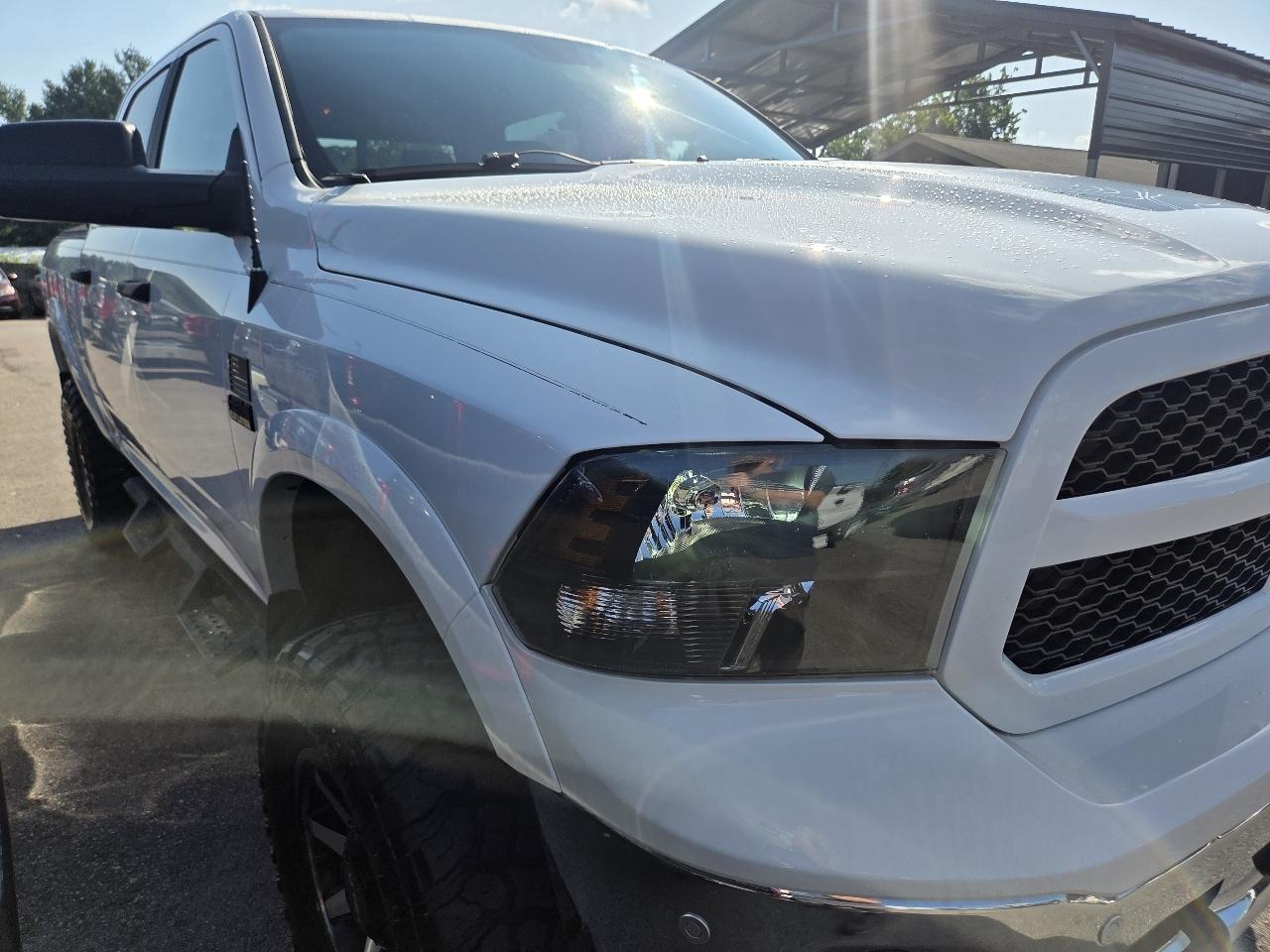 RAM 1500 SLT Crew Cab SWB 4WD 2014