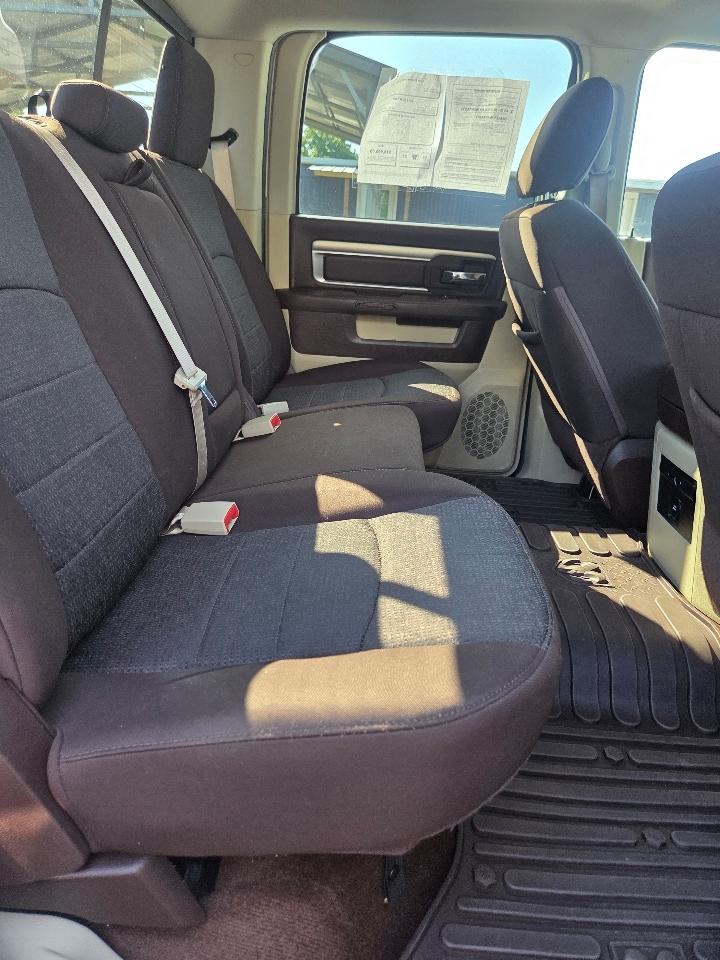 RAM 1500 SLT Crew Cab SWB 4WD 2014