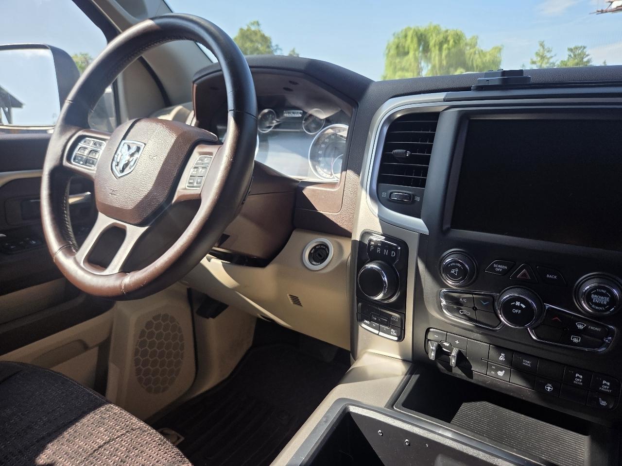 RAM 1500 SLT Crew Cab SWB 4WD 2014