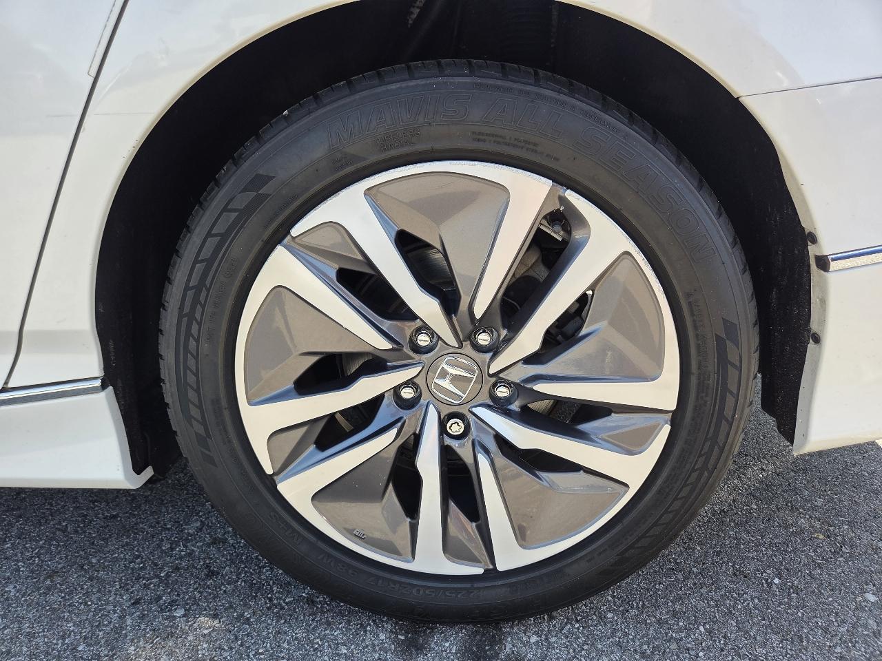 Honda Accord Hybrid Touring 2019