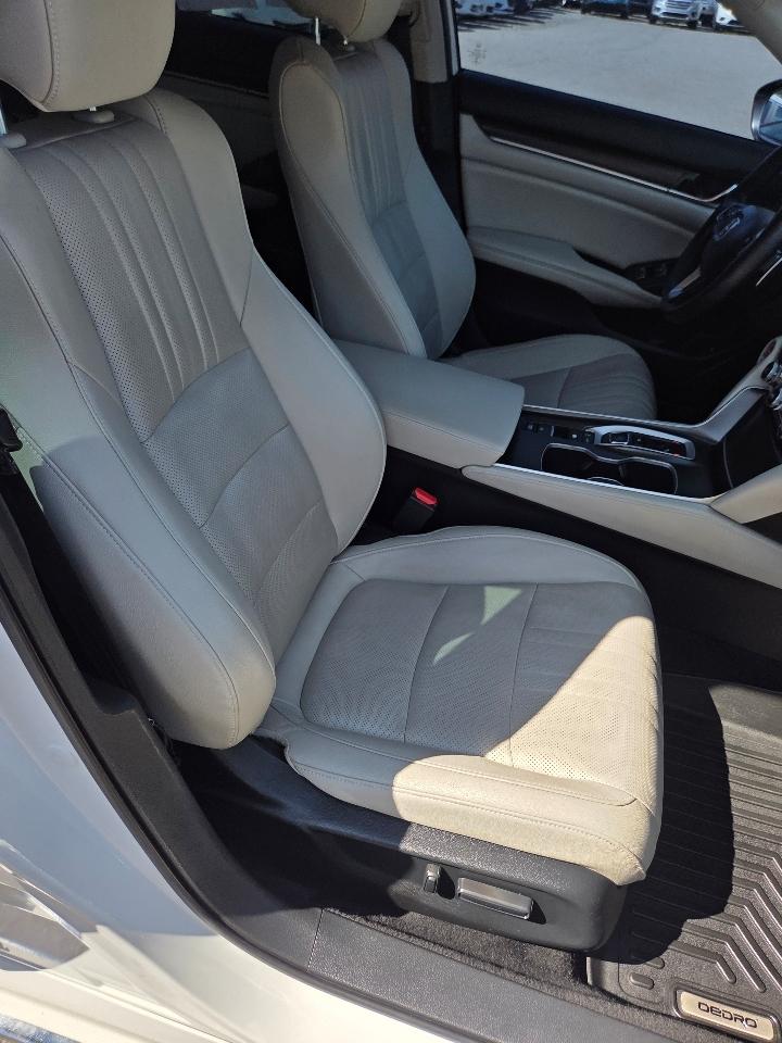 Honda Accord Hybrid Touring 2019