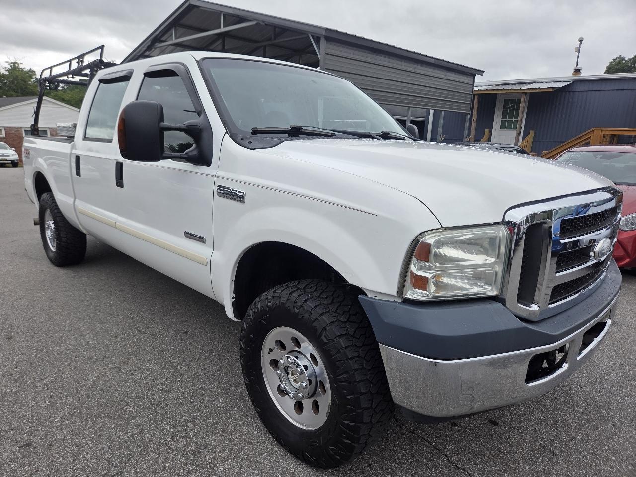 Ford F-250 SD XLT Crew Cab Long Bed 4WD 2005
