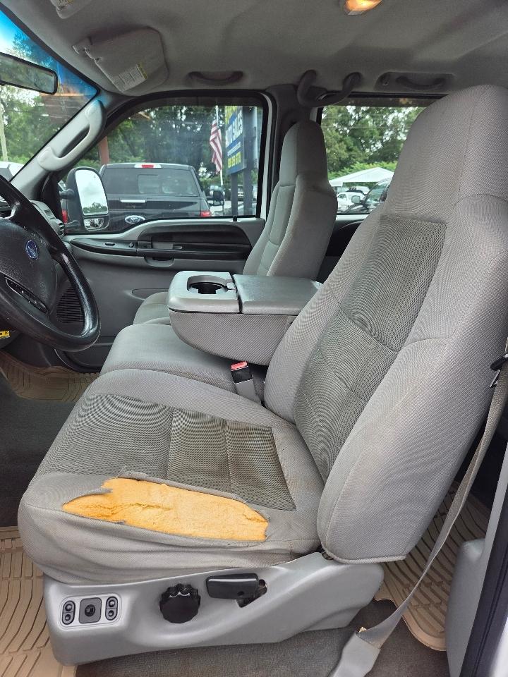 Ford F-250 SD XLT Crew Cab Long Bed 4WD 2005