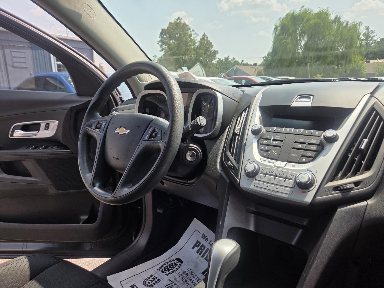 Chevrolet Equinox LS 2WD 2014