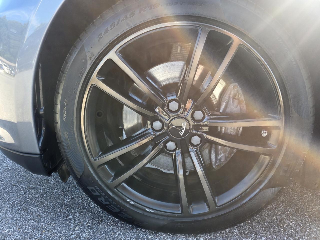 Tesla Model S Signature Performance 2013