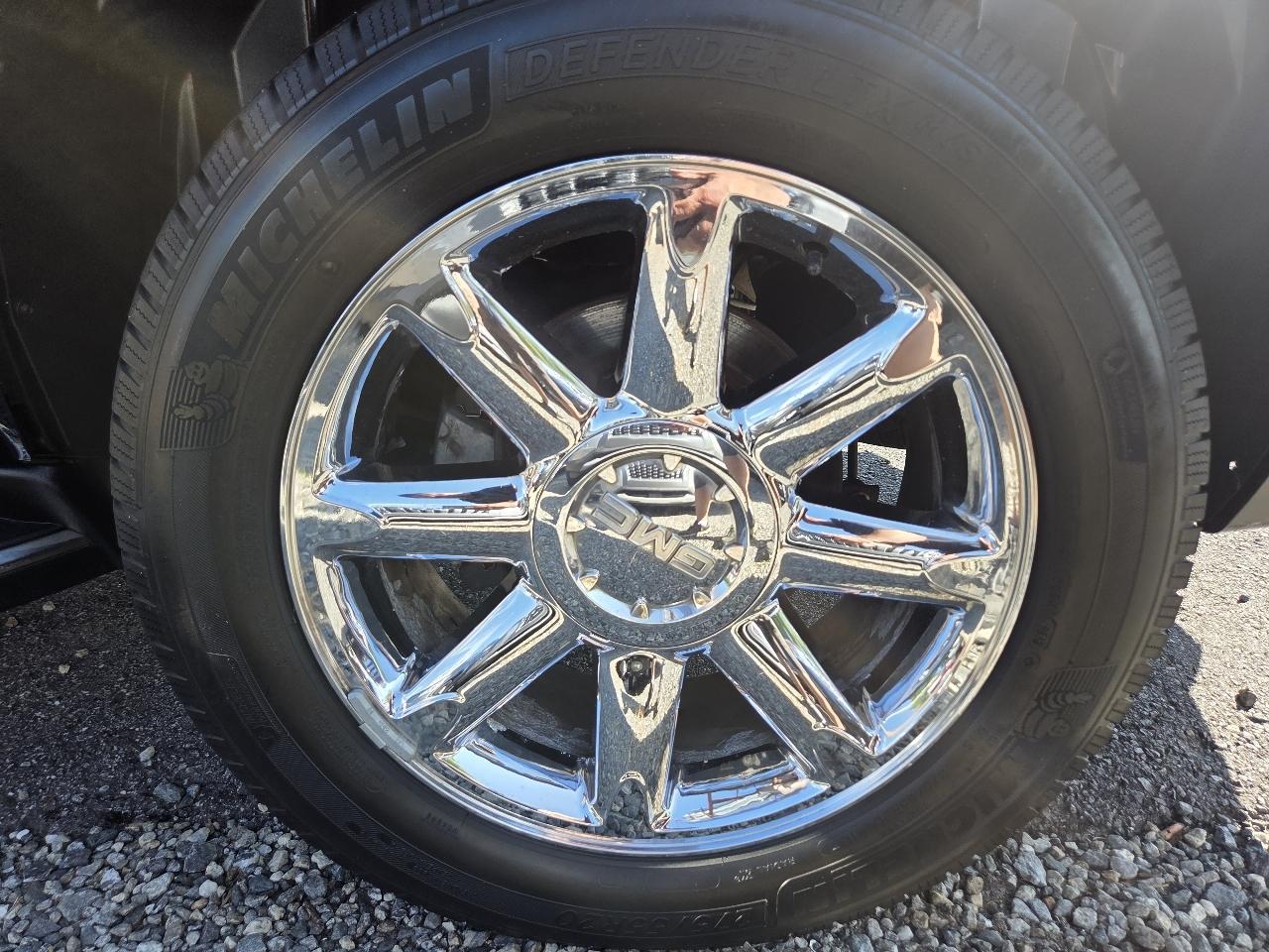 GMC Yukon Denali AWD 2008