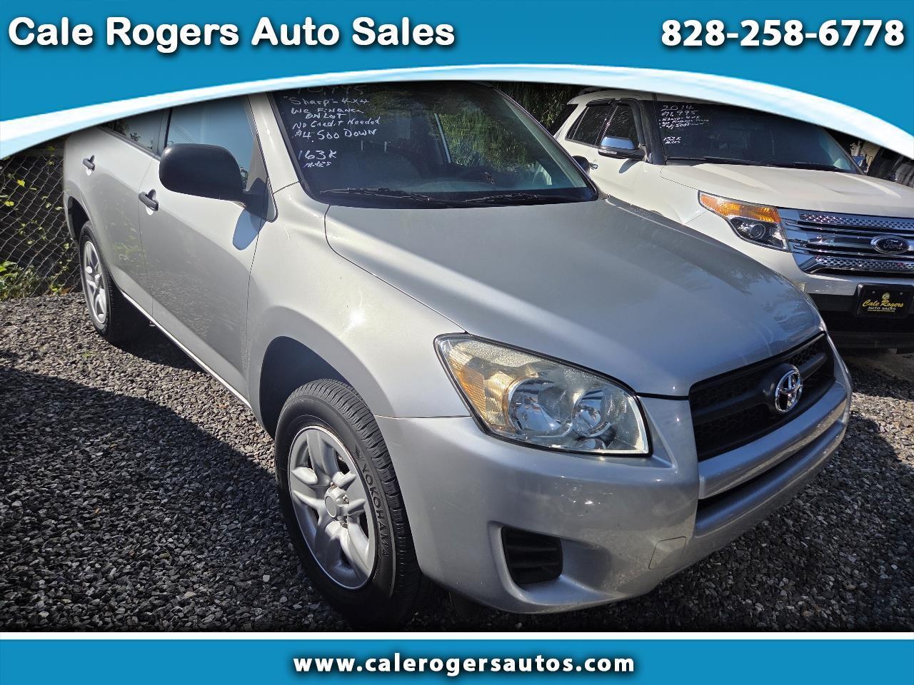 Toyota RAV4 Base I4 4WD 2012