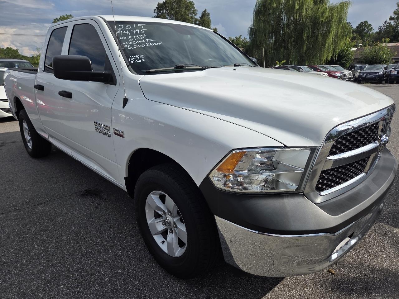 RAM 1500 Tradesman Quad Cab 4WD 2015