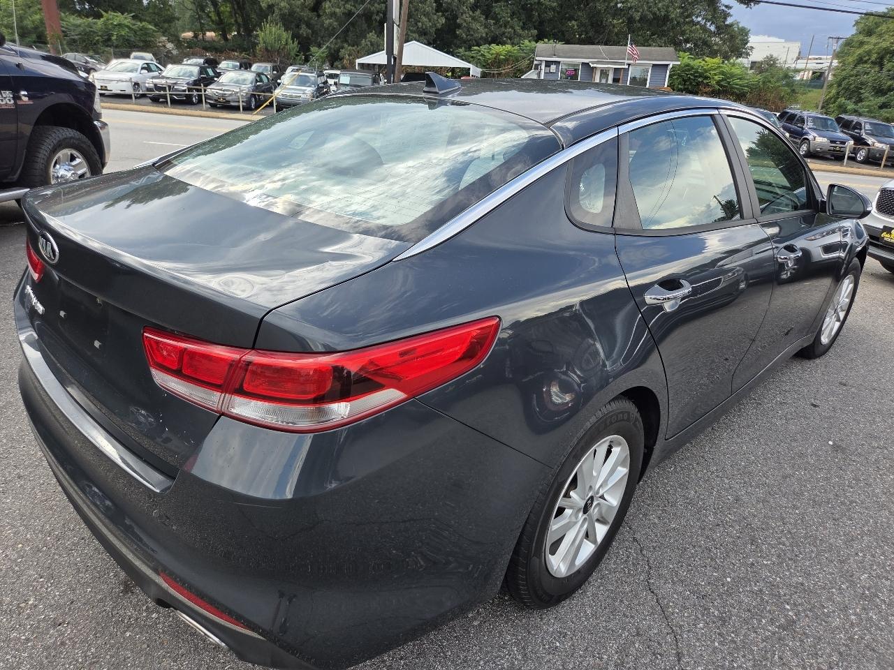 Kia Optima LX 2016