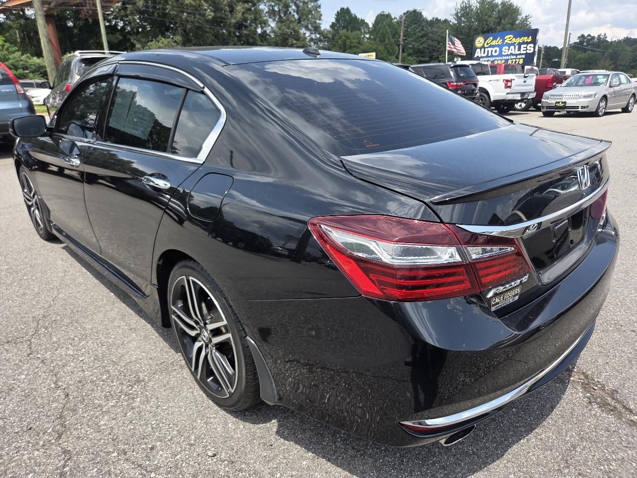 Honda Accord Touring V6 Sedan 6-Spd AT 2017