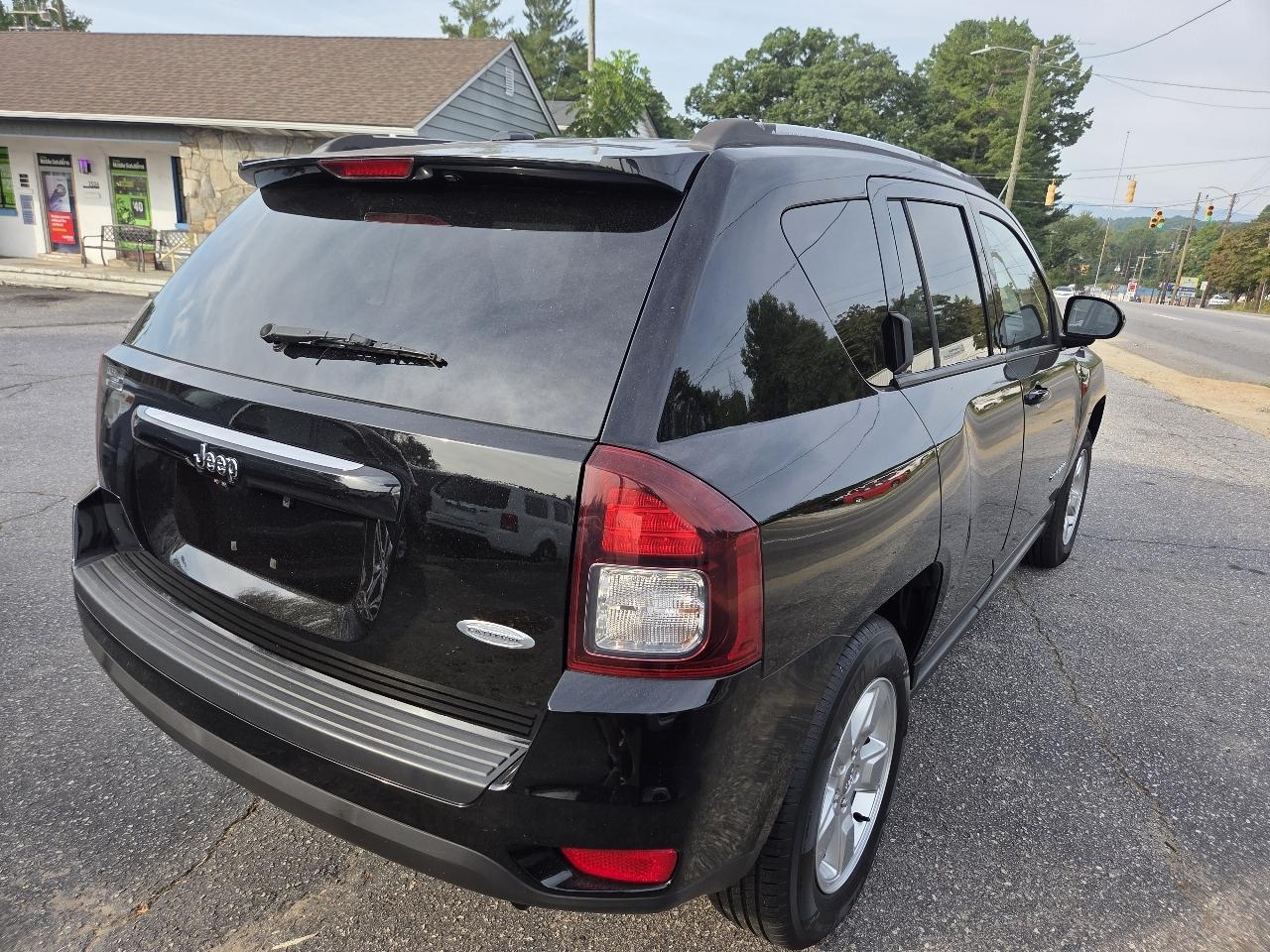 Jeep Compass Latitude FWD 2016