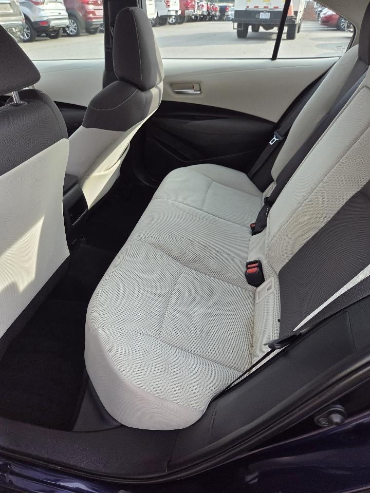 Toyota Corolla LE 2021