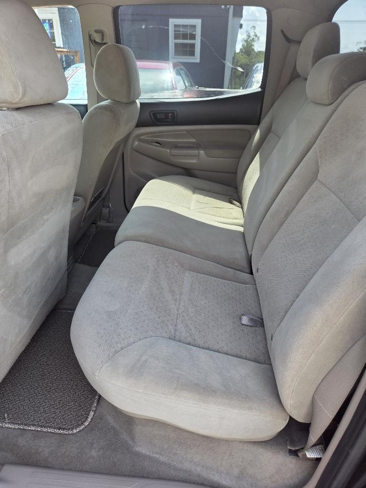 Toyota Tacoma Double Cab Long Bed V6 Auto 4WD 2006