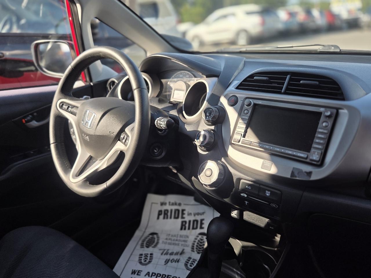 Honda Fit Sport 5-Speed AT with Navigation 2009