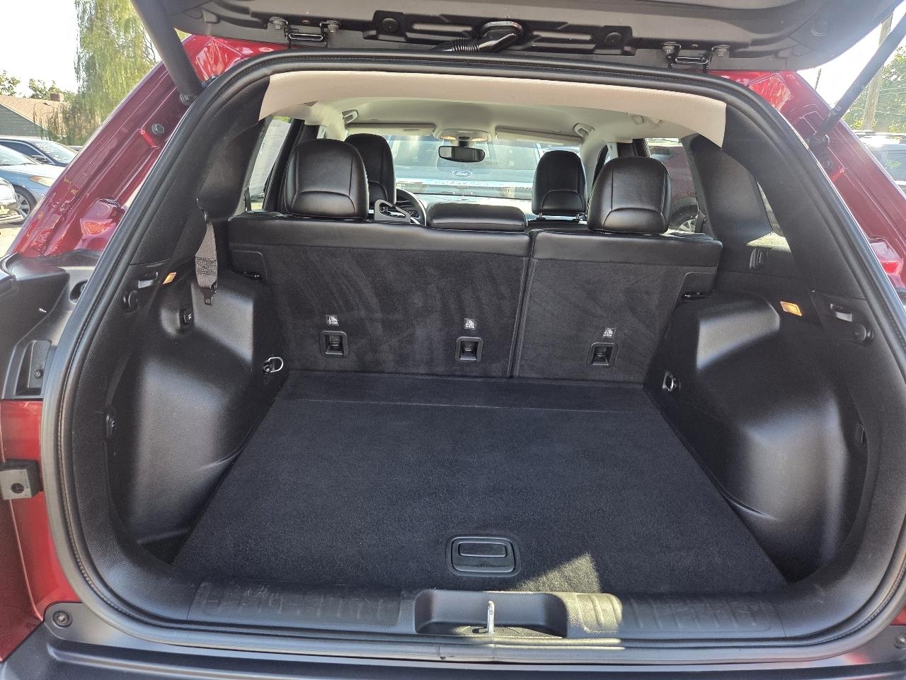 Jeep Cherokee Latitude Plus 4WD 2019