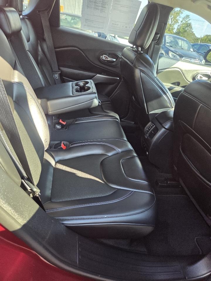 Jeep Cherokee Latitude Plus 4WD 2019