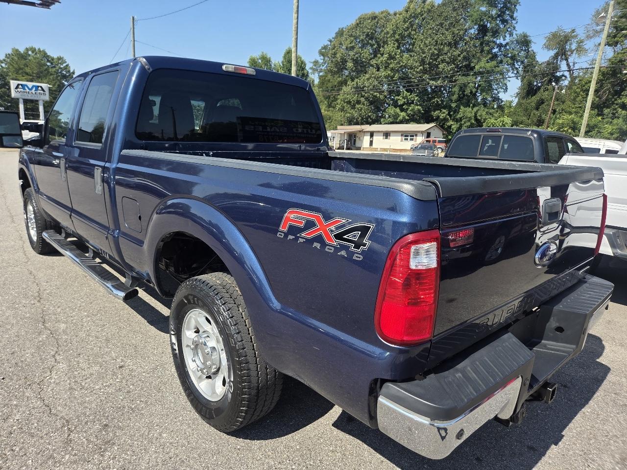 Ford Super Duty F-250 SRW 4WD Crew Cab 156" Platinum 2014