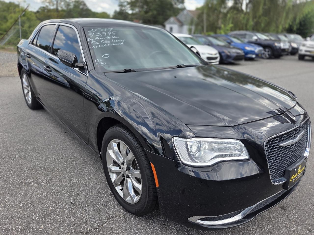 Chrysler 300 Limited AWD 2017