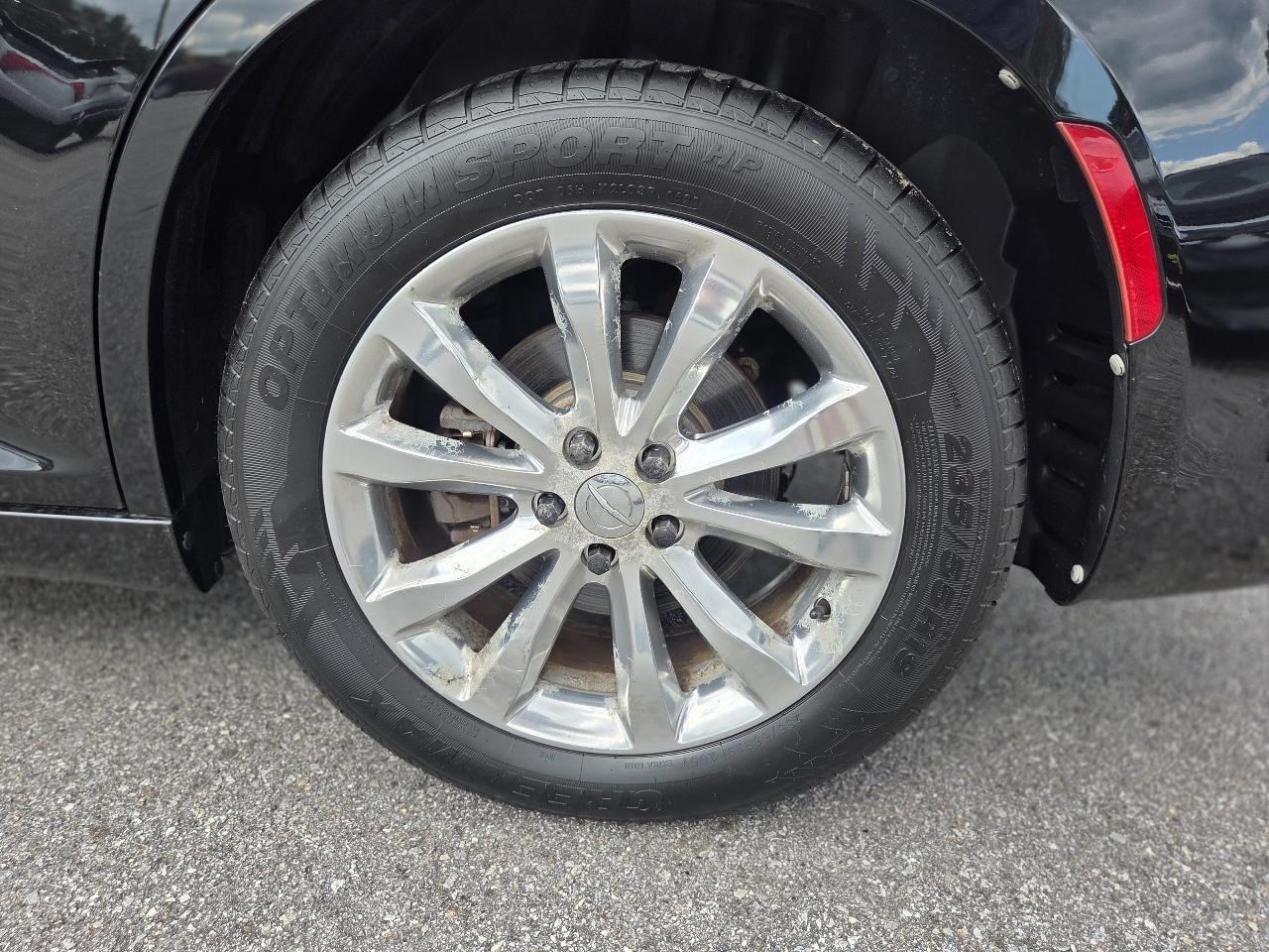 Chrysler 300 Limited AWD 2017
