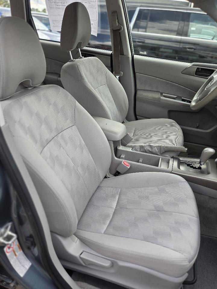Subaru Forester 4dr Auto 2.5X w/Special Edition Pkg 2010
